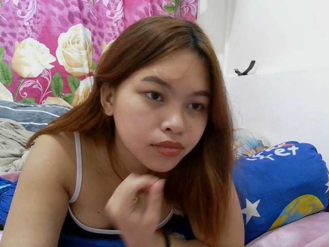 sweetiepiee live cam on BongaCams