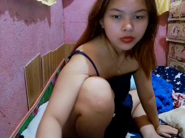 sweetiepiee live cam on BongaCams