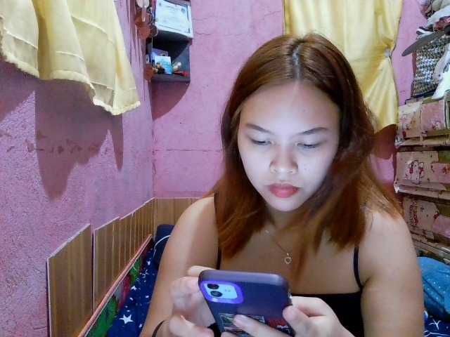 sweetiepiee live cam on BongaCams