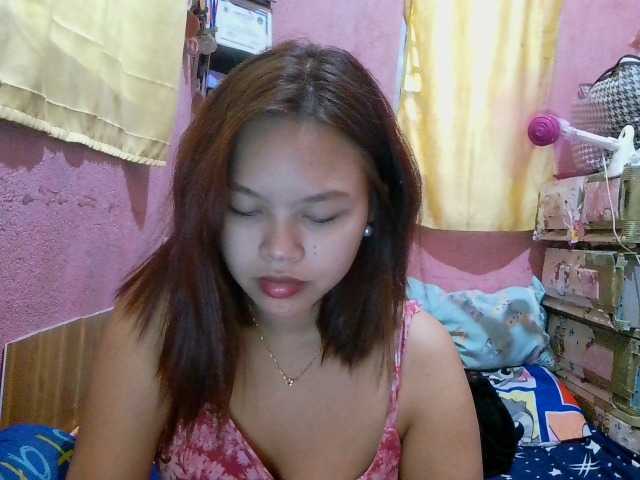 sweetiepiee live cam on BongaCams
