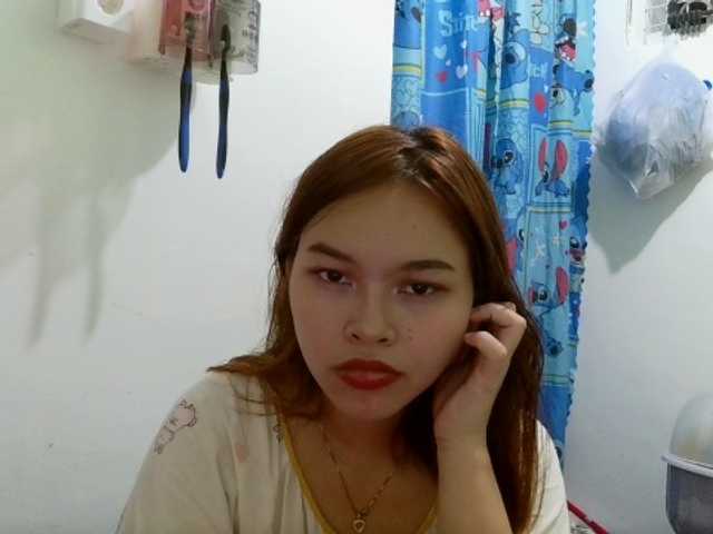 sweetiepiee live cam on BongaCams