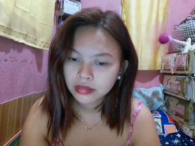 sweetiepiee live cam on BongaCams