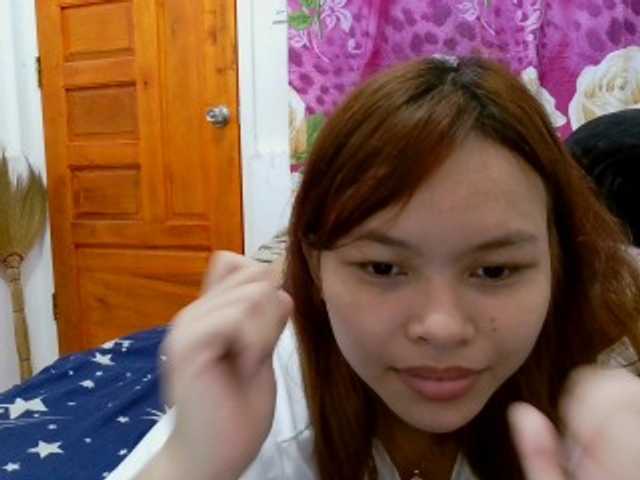 sweetiepiee live cam preview