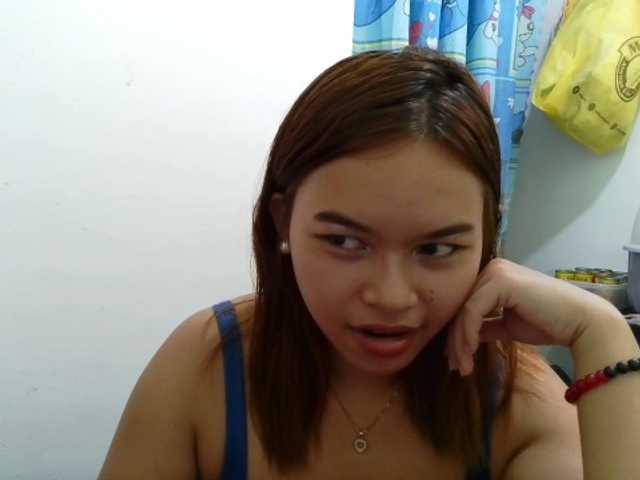 sweetiepiee live cam on BongaCams