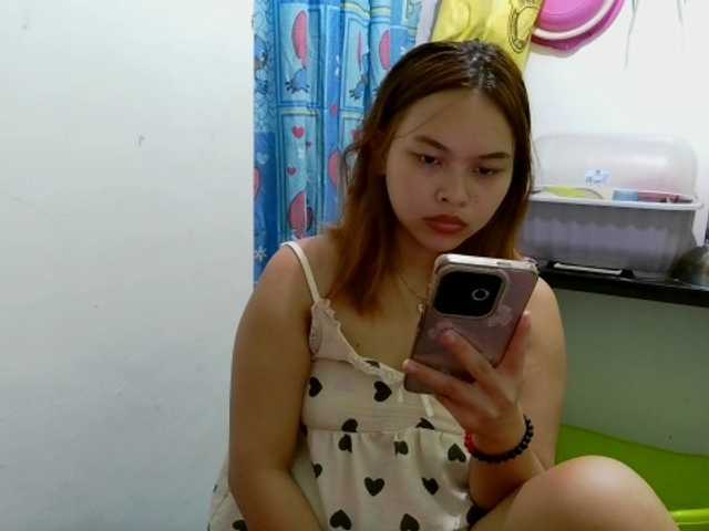 sweetiepiee live cam on BongaCams