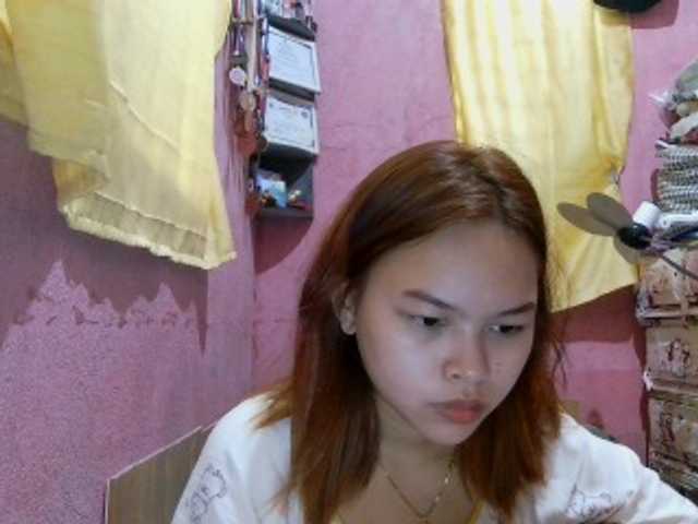 sweetiepiee live cam on BongaCams