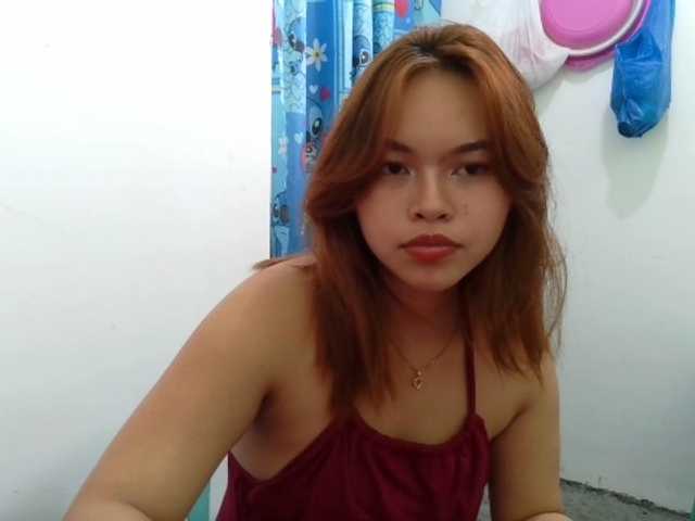 sweetiepiee live cam on BongaCams