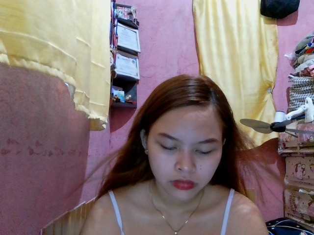 sweetiepiee live cam on BongaCams