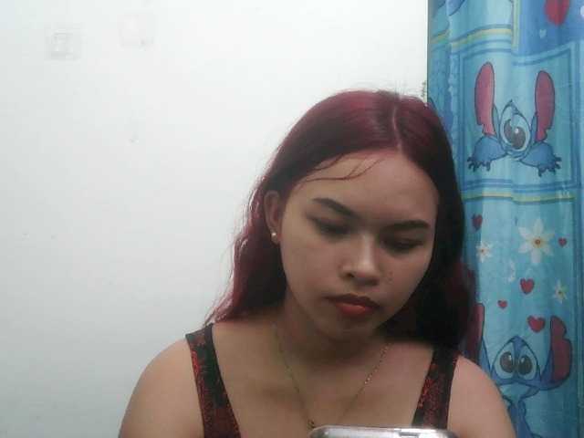 sweetiepiee live cam on BongaCams