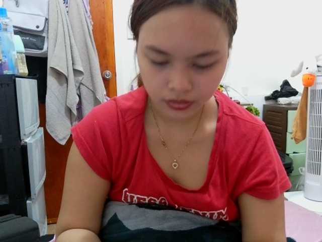 sweetiepiee live cam on BongaCams
