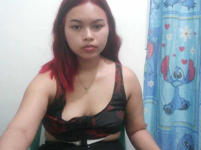 sweetiepiee live cam on BongaCams