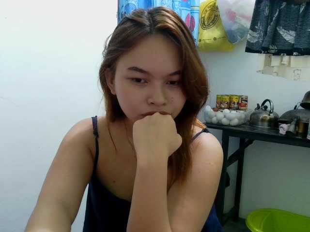 sweetiepiee live cam on BongaCams
