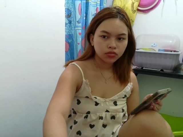 sweetiepiee live cam on BongaCams