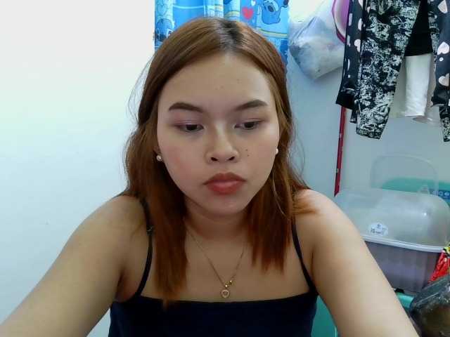 sweetiepiee live cam on BongaCams