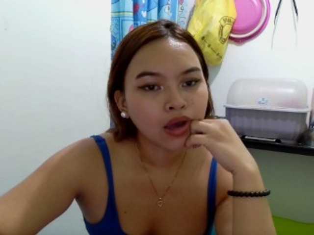 sweetiepiee live cam on BongaCams