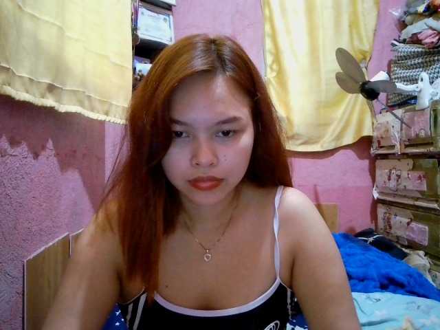 sweetiepiee live cam on BongaCams