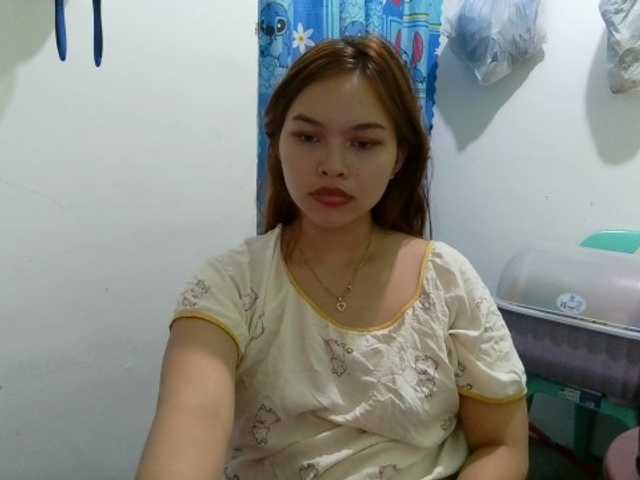 sweetiepiee live cam on BongaCams