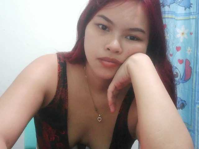 sweetiepiee live cam on BongaCams