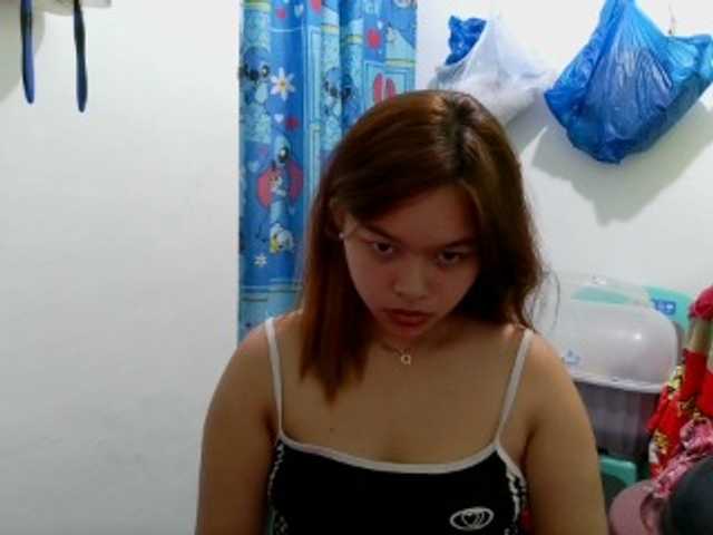 sweetiepiee live cam on BongaCams