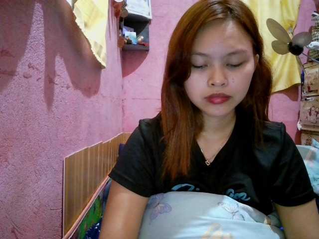 sweetiepiee live cam on BongaCams