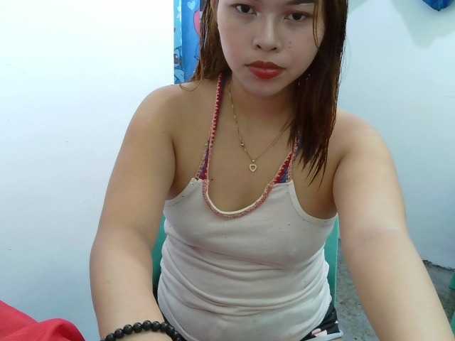 sweetiepiee live cam on BongaCams