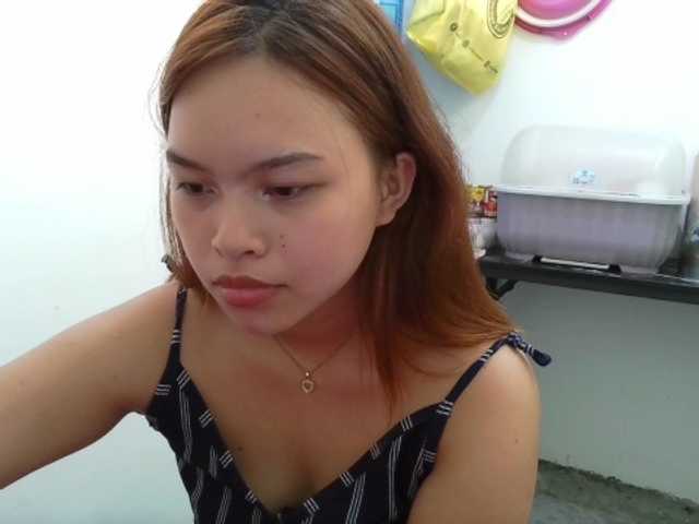 sweetiepiee live cam on BongaCams
