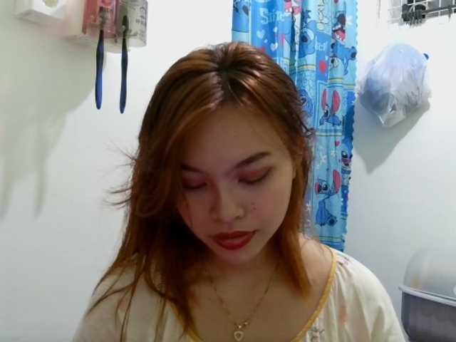 sweetiepiee live cam on BongaCams