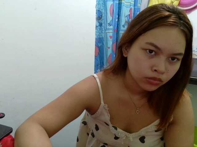 sweetiepiee live cam on BongaCams