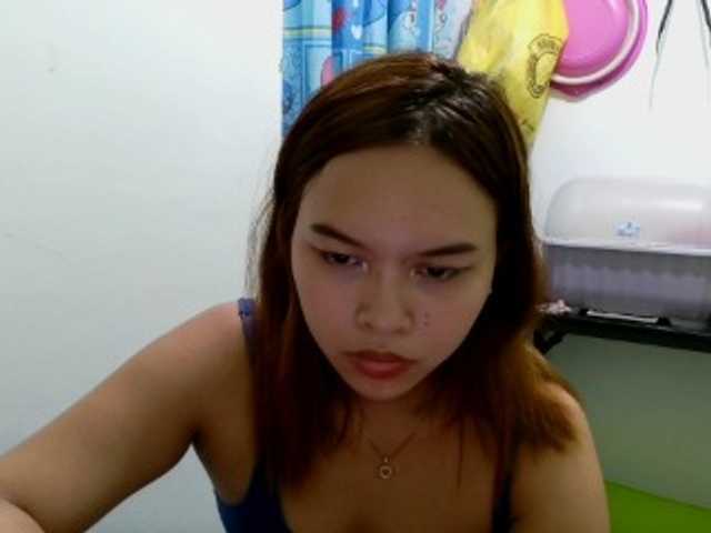 sweetiepiee live cam on BongaCams