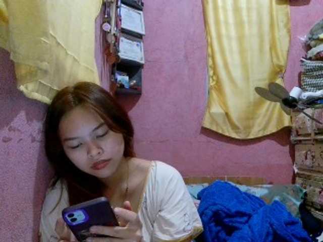 sweetiepiee live cam on BongaCams