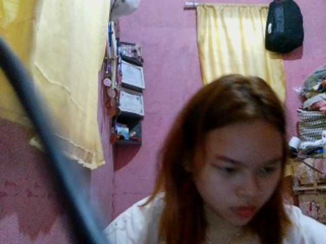 sweetiepiee live cam on BongaCams