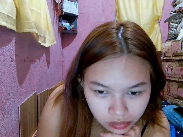 sweetiepiee live cam on BongaCams