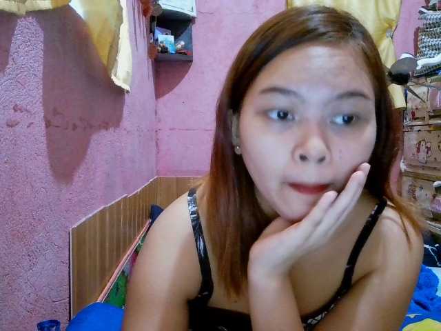 sweetiepiee live cam on BongaCams
