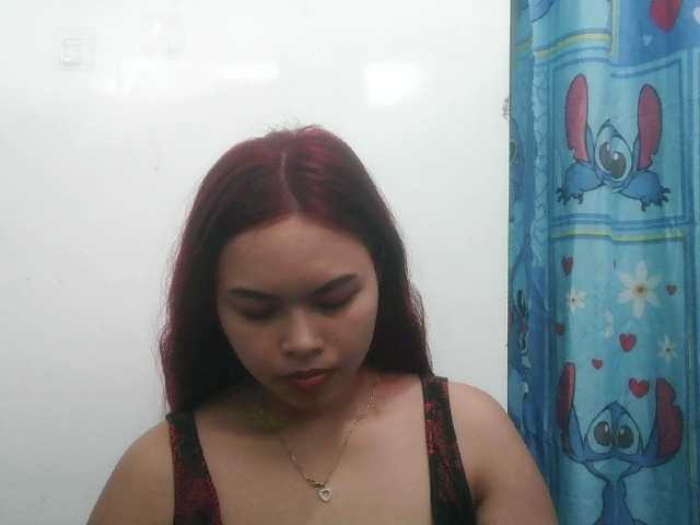 sweetiepiee live cam on BongaCams