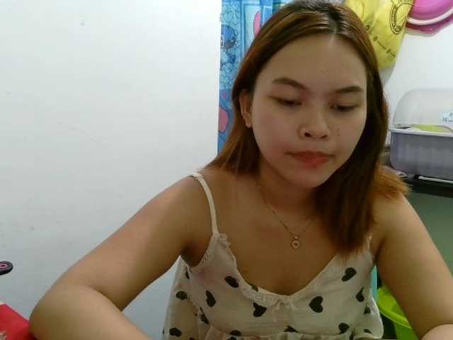 sweetiepiee live cam on BongaCams