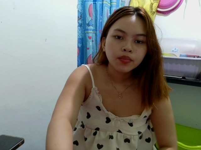sweetiepiee live cam on BongaCams