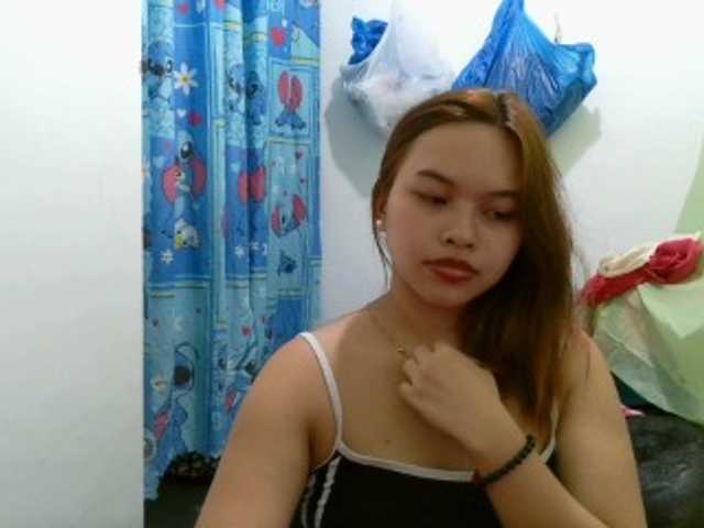 sweetiepiee live cam on BongaCams