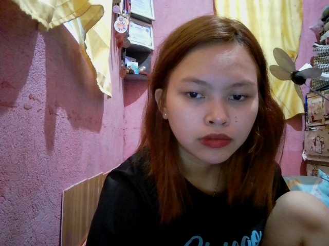 sweetiepiee live cam on BongaCams