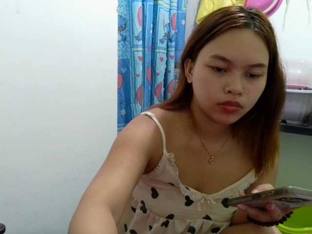 sweetiepiee live cam on BongaCams