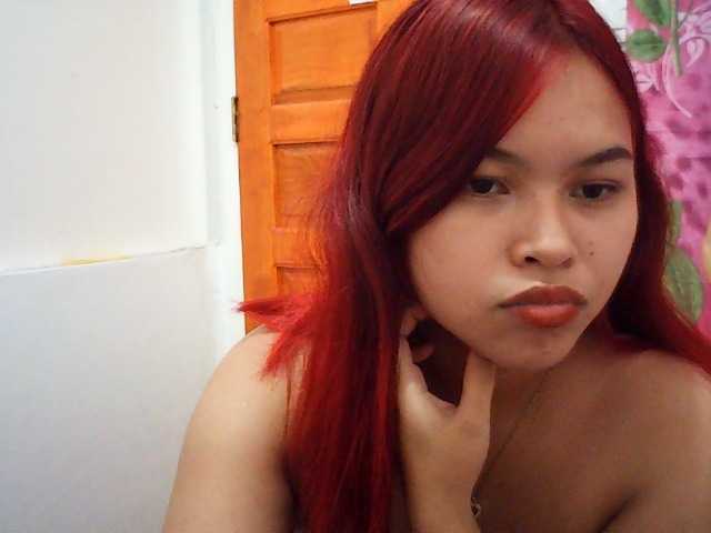 sweetiepiee live cam on BongaCams