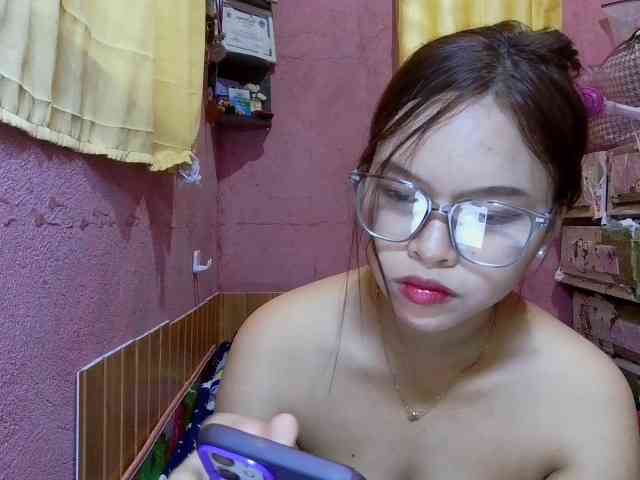 sweetiepiee webcam