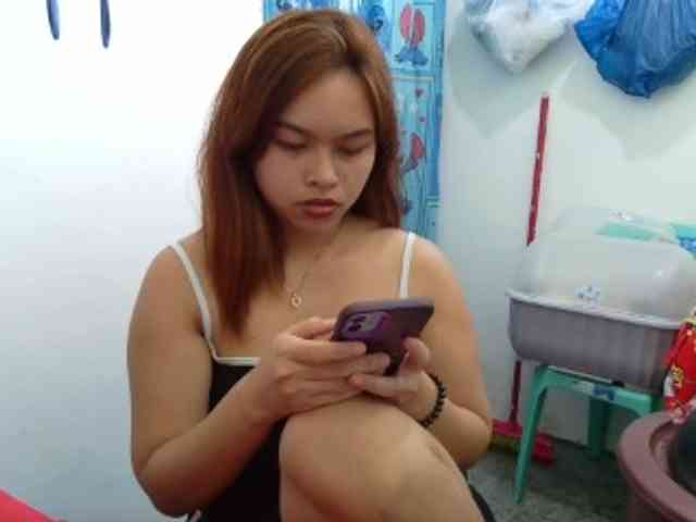 sweetiepiee webcam