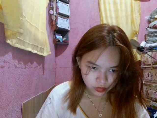 sweetiepiee webcam
