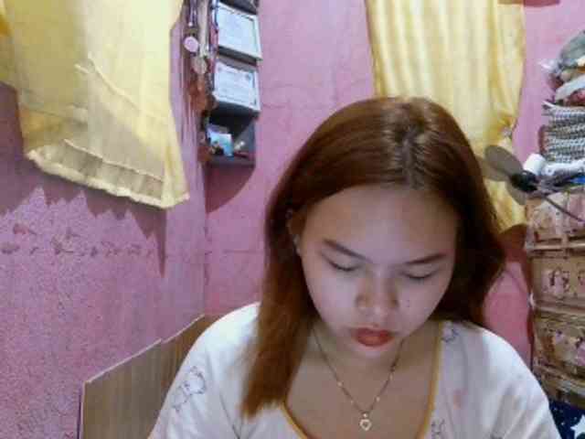 sweetiepiee webcam
