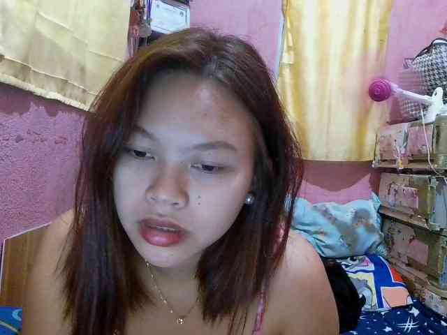 sweetiepiee webcam