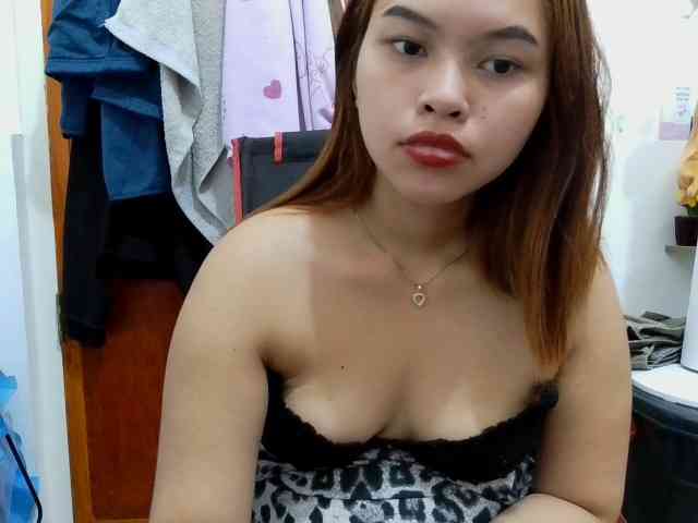 sweetiepiee webcam