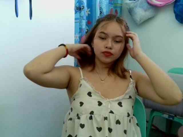 sweetiepiee webcam