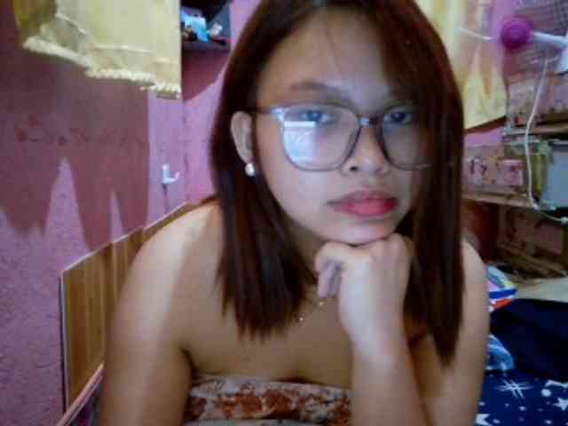 sweetiepiee webcam