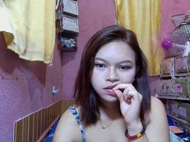 sweetiepiee webcam