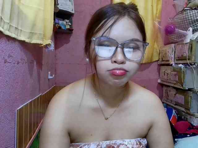 sweetiepiee webcam